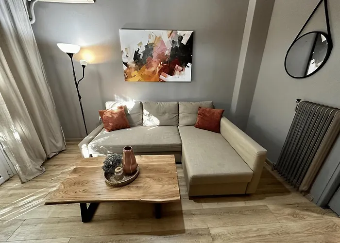 Your Cozy Home In Athens